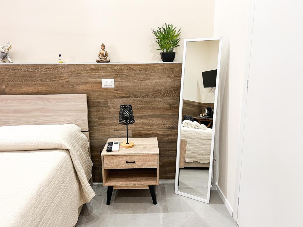 קליארי Al 115 Rooms מראה חיצוני תמונה