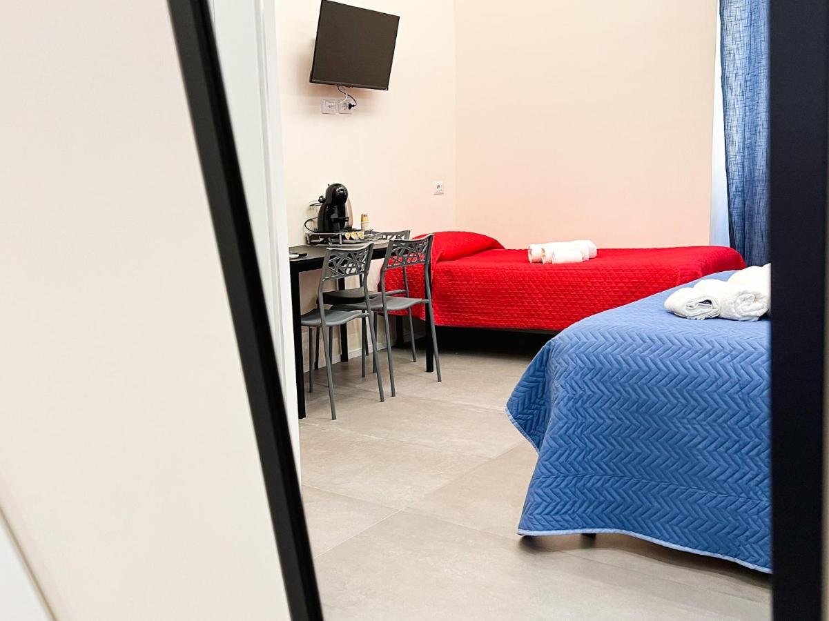 קליארי Al 115 Rooms מראה חיצוני תמונה