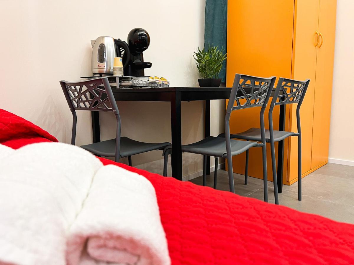 קליארי Al 115 Rooms מראה חיצוני תמונה